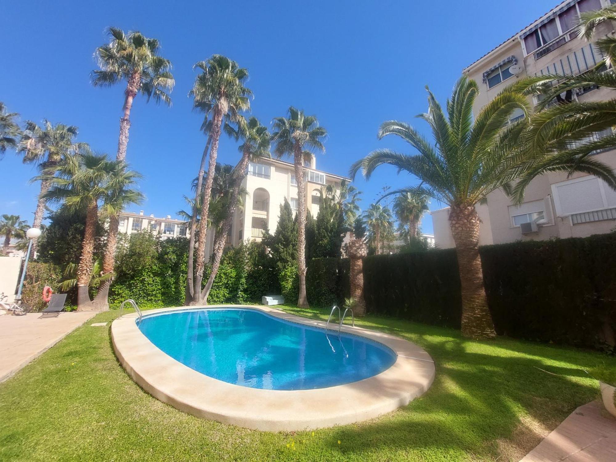 Princess In The Centre Of Albir - Princesa En El Centro Del Albir El Albir